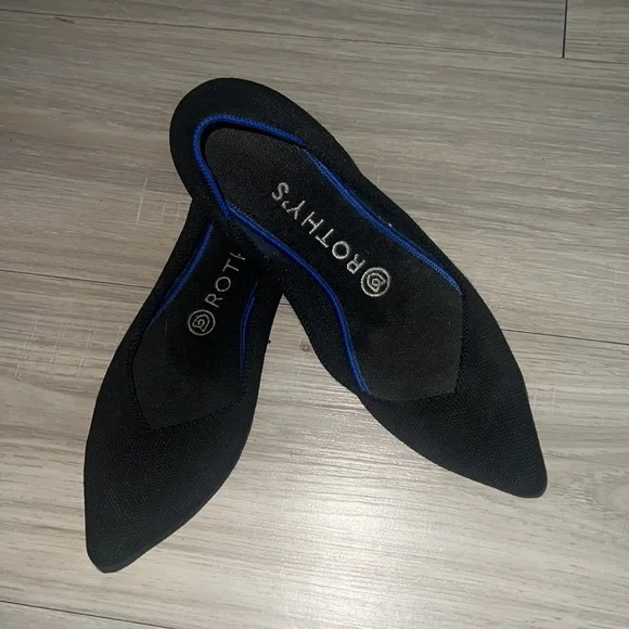 ROTHY’s The Point Flats - Picture 6 of 7